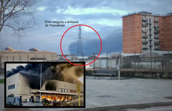 Vasto Incendio a Truccazzano: Capannone Industrial...